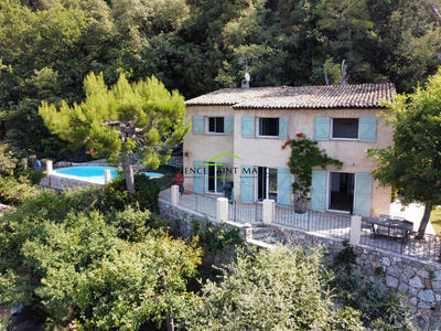 Maison - 145 m² - 4 pièces