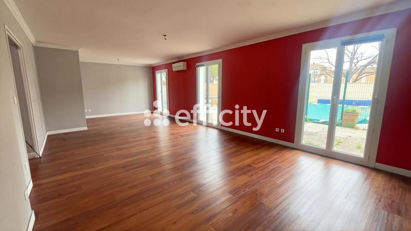 Maison - 102 m² - 5 pièces