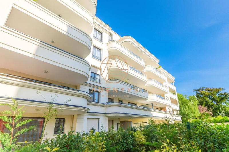 Appartement - 91 m² - 4 pièces