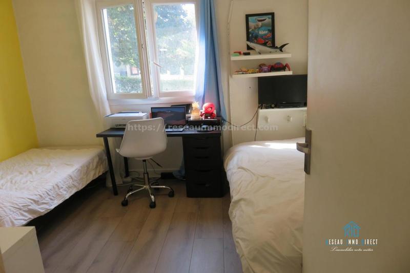 Appartement - 70 m² - 4 pièces