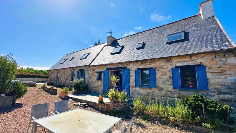 Maison - 157 m² - 7 pièces