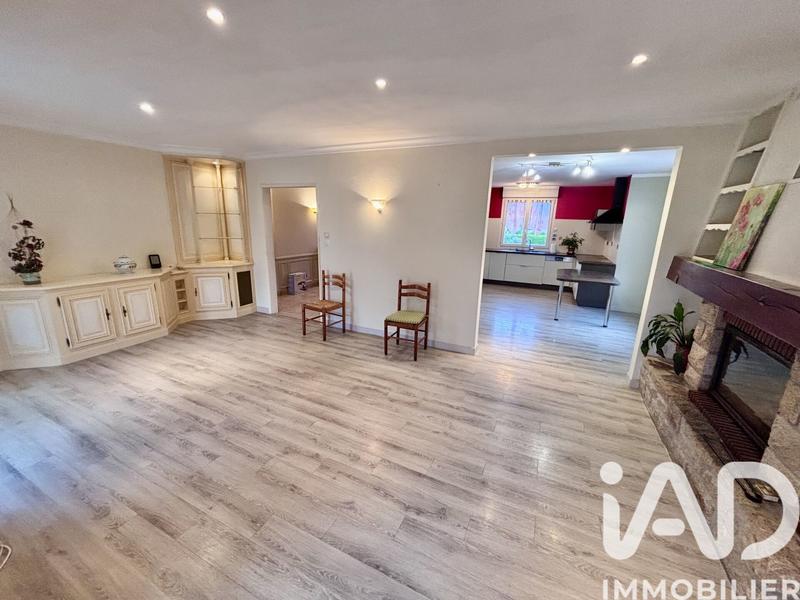 Maison - 140 m² - 6 pièces