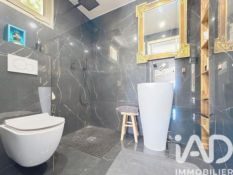 Maison - 145 m² - 5 pièces