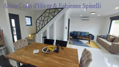 Maison - 95 m² - 5 pièces