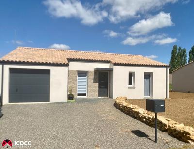 Maison - 89 m² - 4 pièces