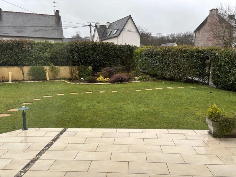 Maison traditionnelle - 128 m² - 6 pièces