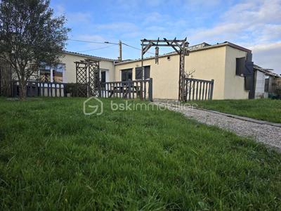 Maison - 80 m² - 3 pièces