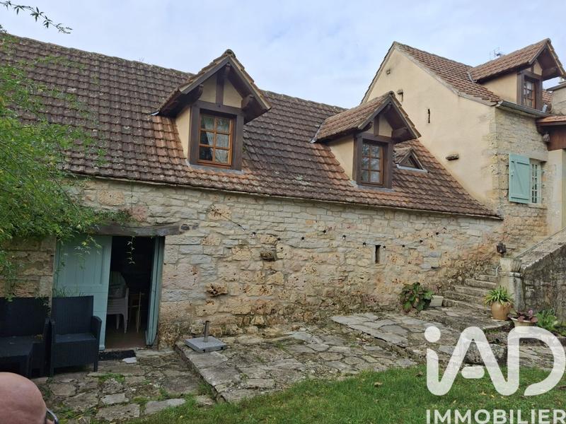 Maison - 102 m² - 4 pièces