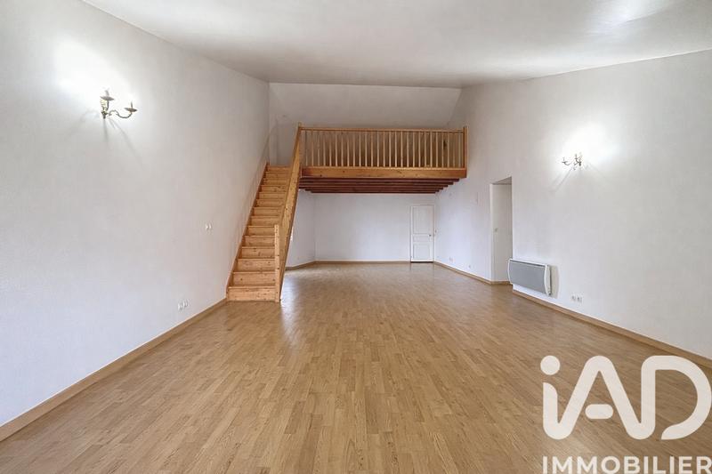 Maison - 290 m² - 7 pièces