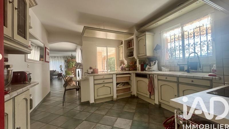 Maison - 193 m² - 7 pièces