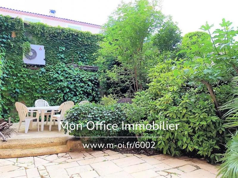 Maison de maîtres - 350 m² - 9 pièces