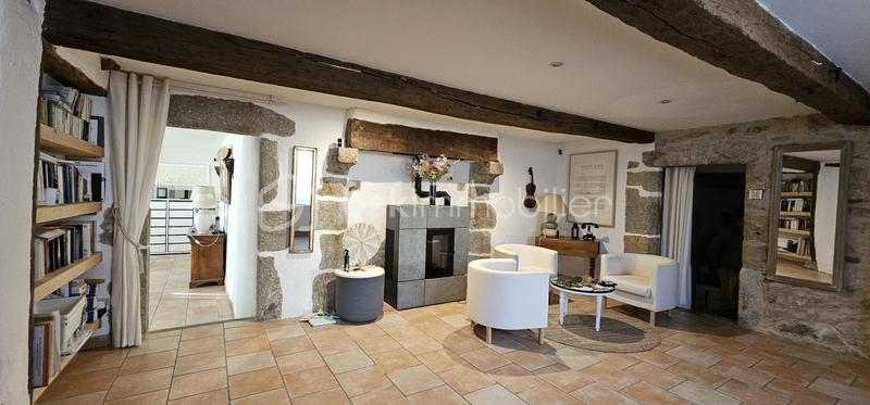 Maison ancienne - 165 m² - 7 pièces