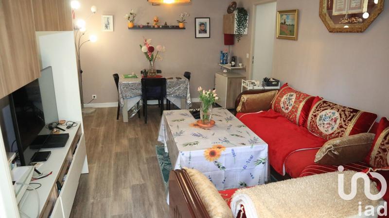 Appartement - 77 m² - 4 pièces