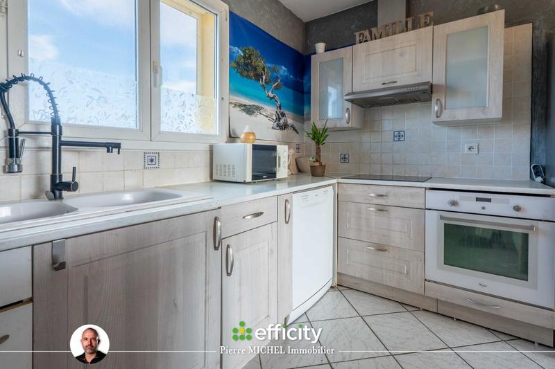 Villa - 102 m² - 4 pièces