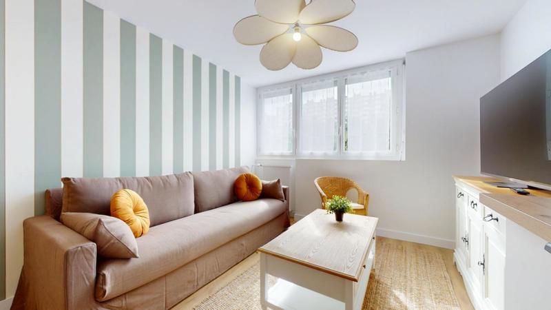 Appartement - 88 m² - 6 pièces