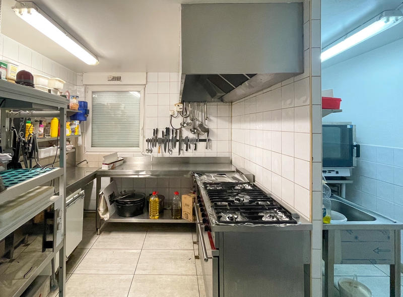 Fonds de commerce - Magasins - 295 m²