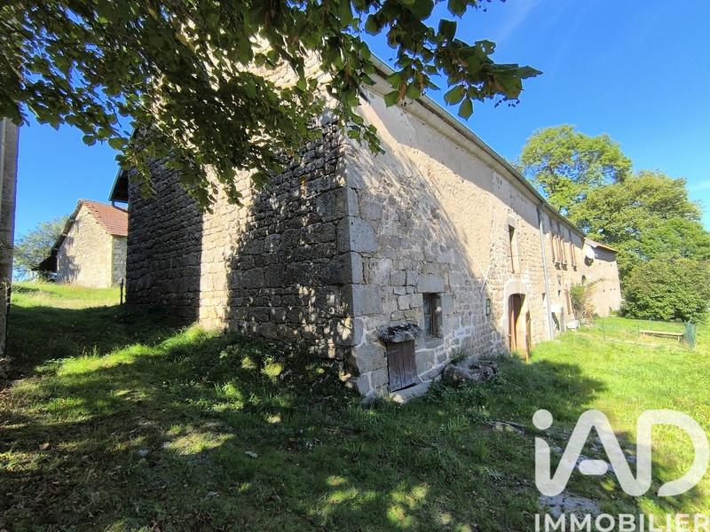 Maison - 150 m² - 8 pièces