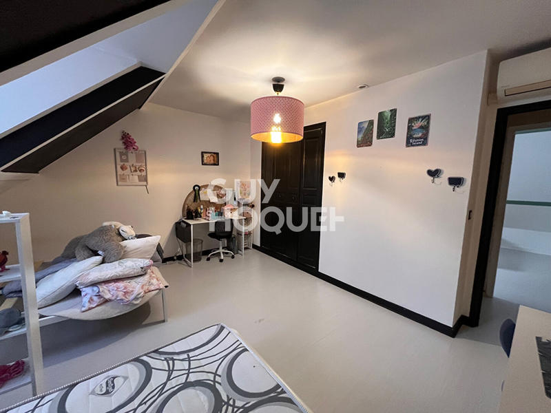 Maison - 169 m² - 5 pièces