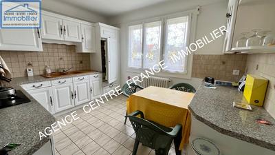 Maison - 83 m² - 5 pièces