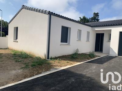 Maison - 103 m² - 4 pièces