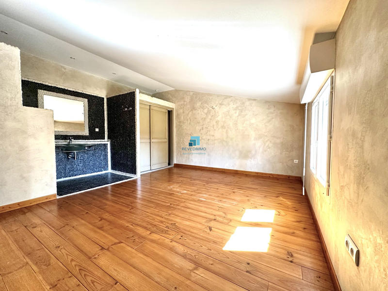 Bastide - 296 m² - 7 pièces