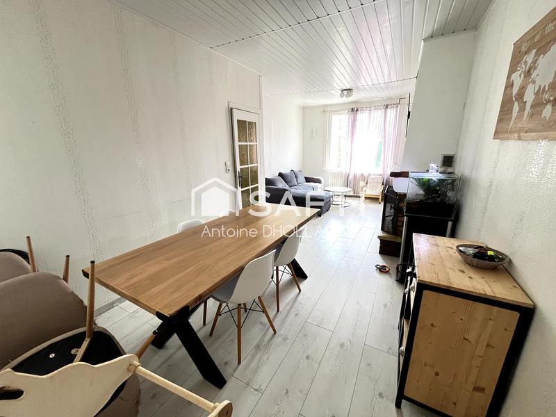 Maison - 92 m² - 4 pièces