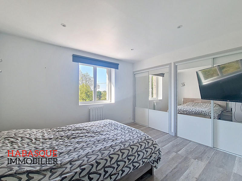 Maison - 143 m² - 6 pièces