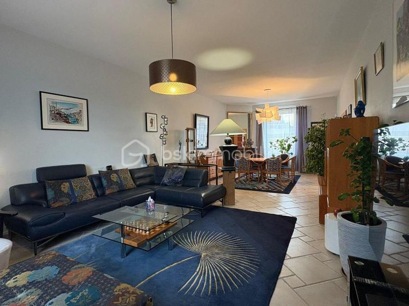 Maison de maîtres - 279 m² - 8 pièces