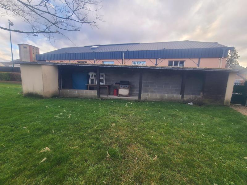 Maison - 99 m² - 4 pièces