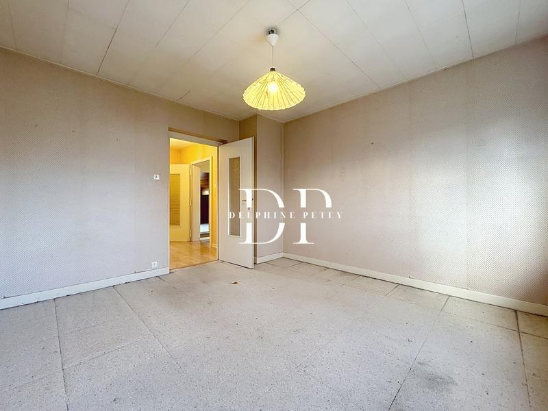 Maison - 176 m² - 6 pièces