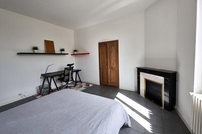 Appartement - 92 m² - 6 pièces