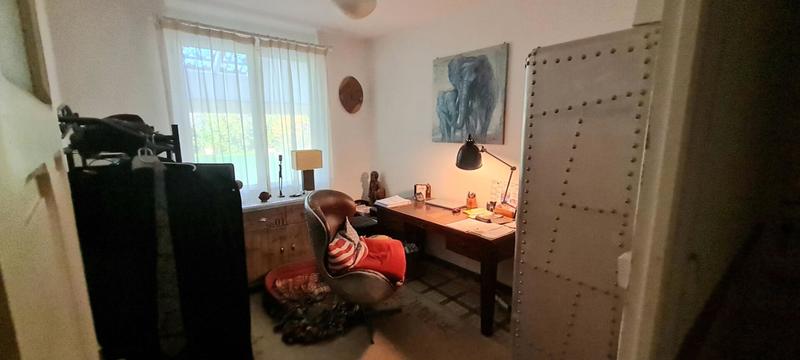 Maison - 1 m² - 6 pièces