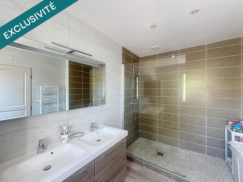 Maison - 112 m² - 7 pièces