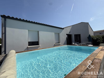 Maison - 95 m² - 4 pièces