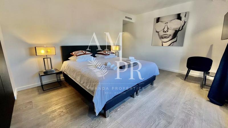 Appartement - 91 m² - 4 pièces