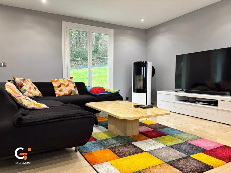 Maison - 115 m² - 6 pièces