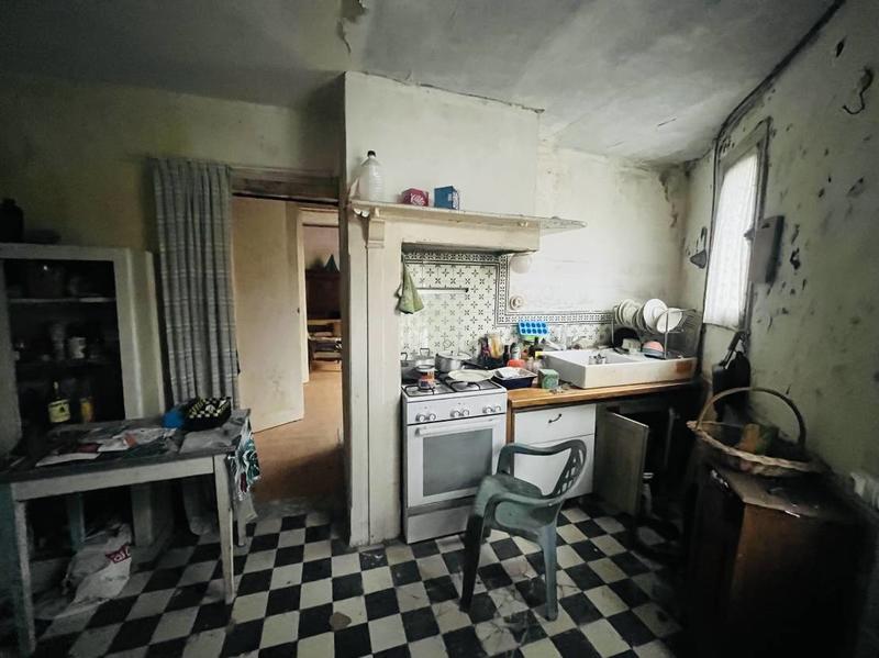 Maison - 99 m² - 6 pièces