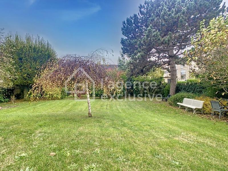 Appartement - 134 m² - 6 pièces