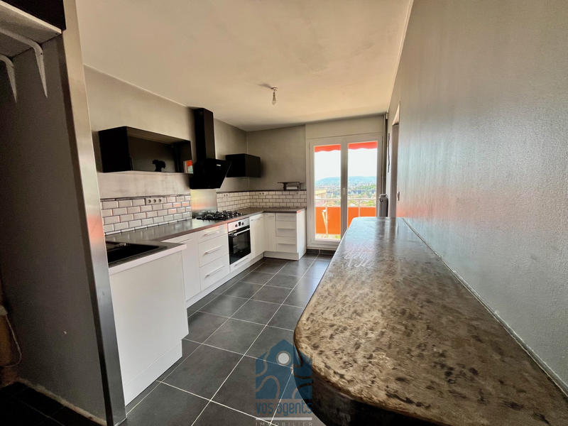 Appartement - 92 m² - 4 pièces