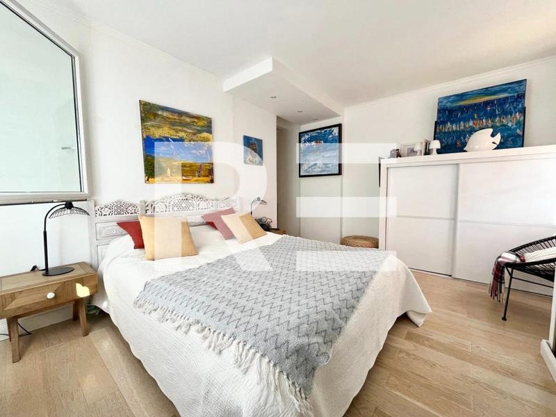 Maison - 137 m² - 4 pièces