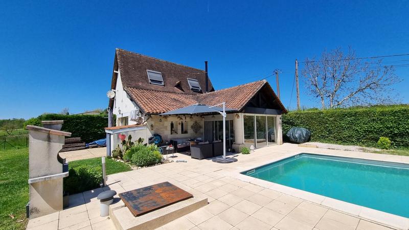 Maison - 91 m² - 3 pièces