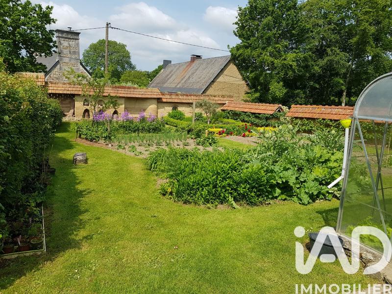 Maison de village - 181 m² - 7 pièces