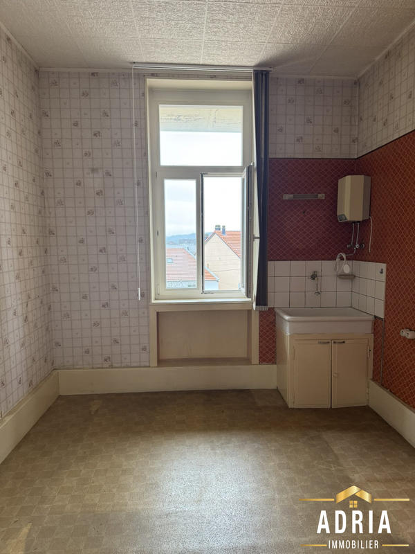 Maison - 127 m² - 8 pièces