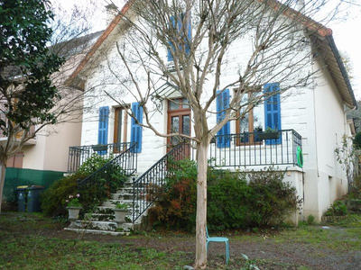 Maison - 94 m² - 4 pièces