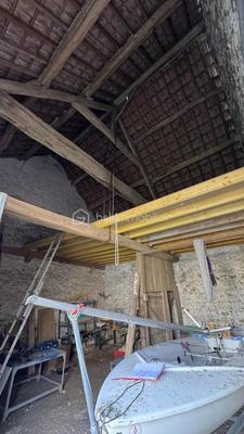 Immeuble - 128 m² - 1 pièce