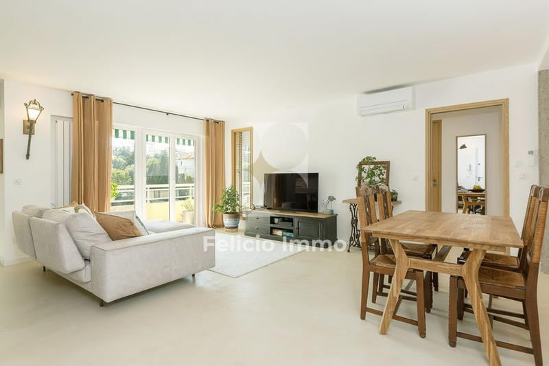 Appartement - 81 m² - 4 pièces