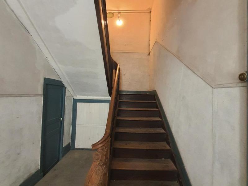 Propriété - 420 m² - 8 pièces