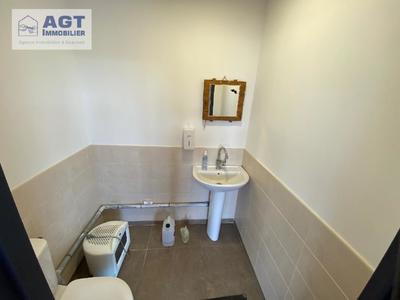 Local commercial - 65 m² - 2 pièces