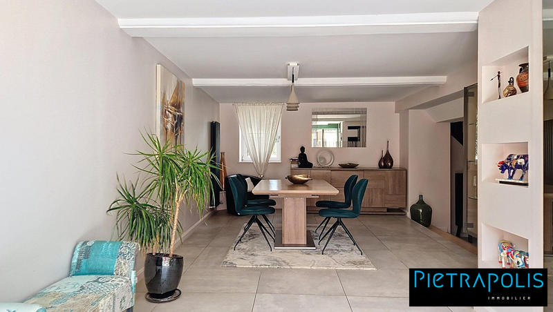 Maison ancienne - 181 m² - 7 pièces