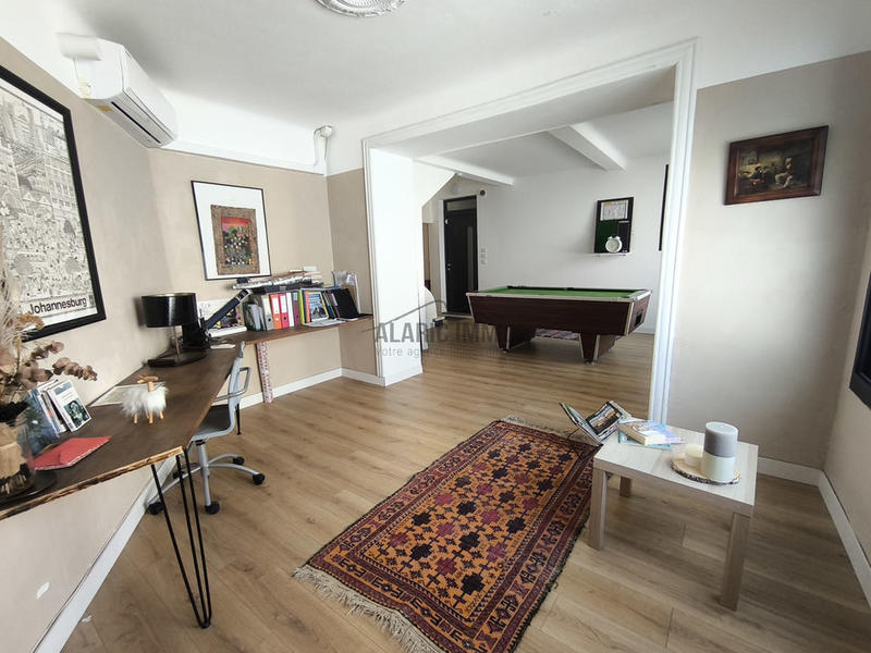 Maison - 175 m² - 7 pièces